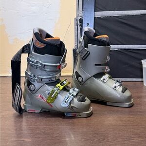 Salomon Gray Ski Boots with Orange Liner and Neon Yellow Buckles